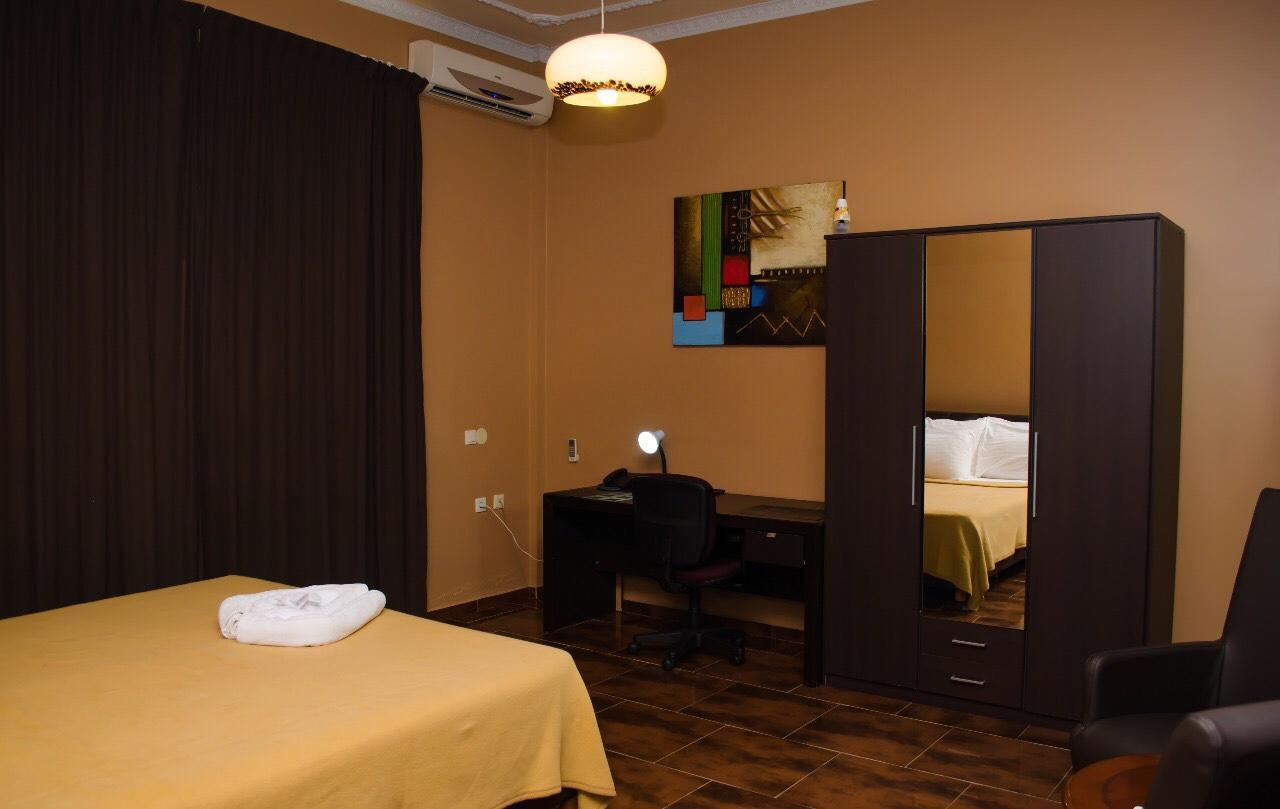 Sheva Hotel パラマリボ エクステリア 写真